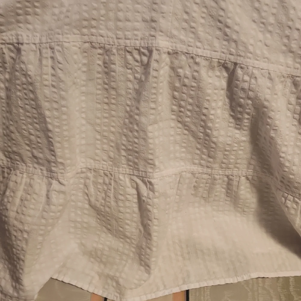 Old Navy White Textured V-Neck Peasant Blouse - 2x